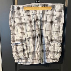 Old Navy Plaid Cargo Shorts - Gray and Black